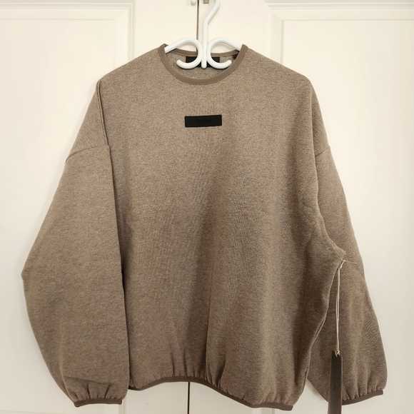 Essentials Sweater - Picture 2 of 4